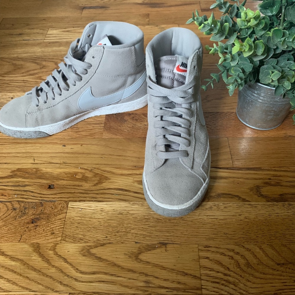 Nike high tops